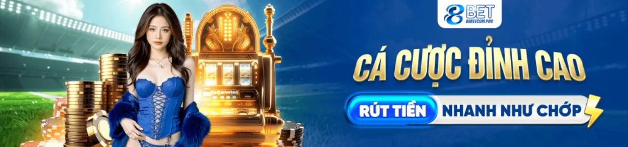 Hình ảnh một người chơi vui vẻ đang tương tác với màn hình Slot Machine ảo, hiển thị các biểu tượng chiến thắng và hiệu ứng ánh sáng rực rỡ tại WM88.